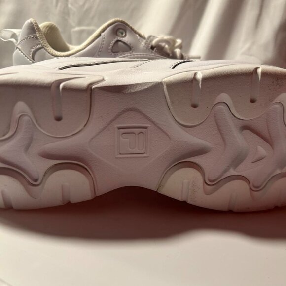 Fila Sneakers Size 10 - Picture 4 of 4